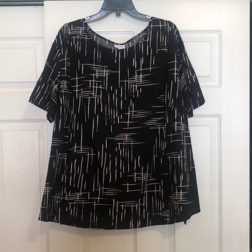 ⚡️FLASH $10 SALE⚡️Isabel Maternity by Ingrid & Isabel Shirt